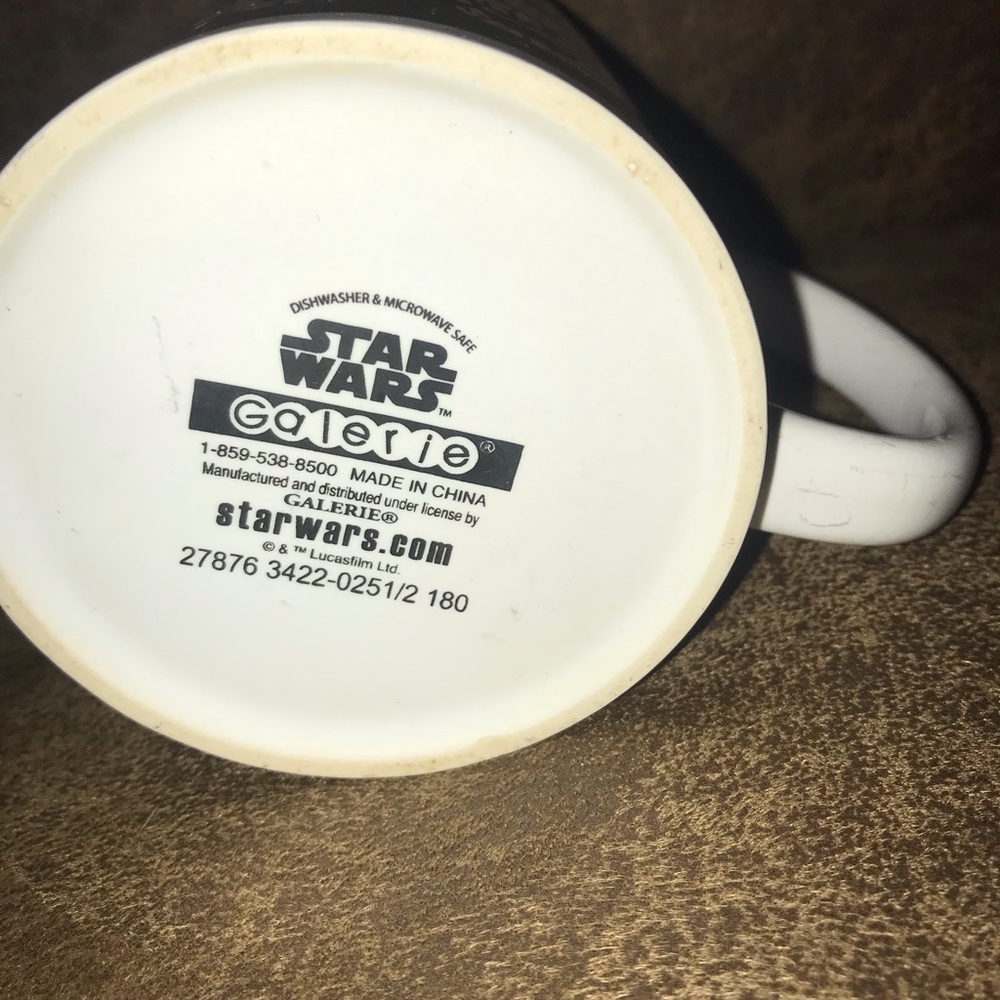 Star Wars Mug - R2-D2 - Picture 5 of 6